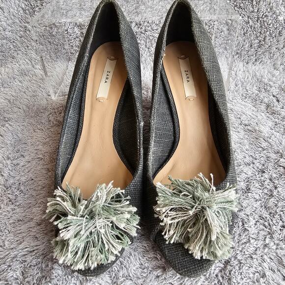 Zara Women's Peep‎ Toe Pom Pom Slip On Pump Wedge Espadrille Sandals 37 Sz 6.5 - Picture 2 of 6